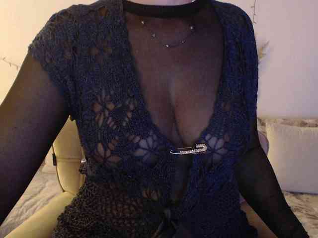 goodSnowQueen goodSnowQueen