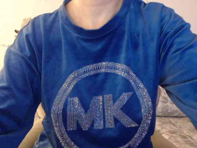 goodSnowQueen webcam