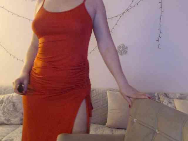 goodSnowQueen webcam