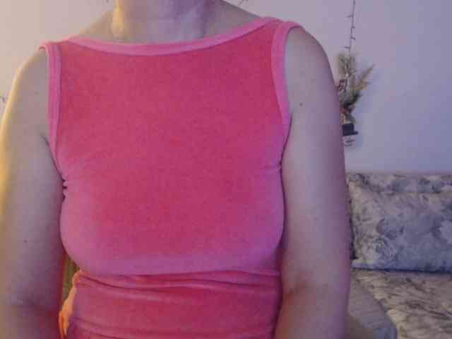 goodSnowQueen webcam