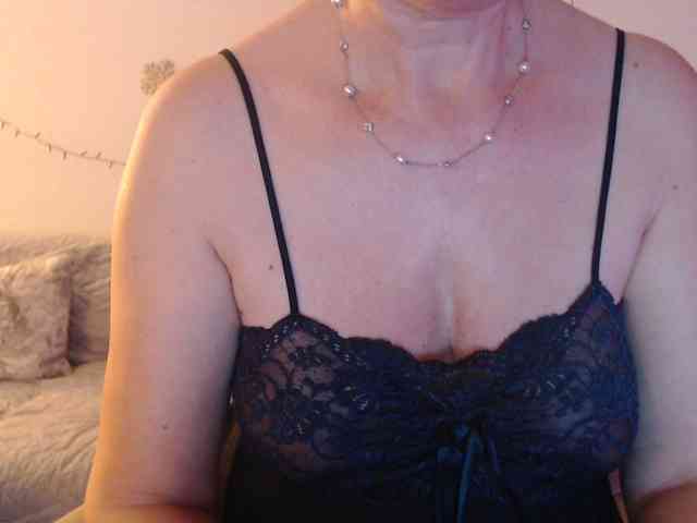 live sex cam GoodSnowQueen