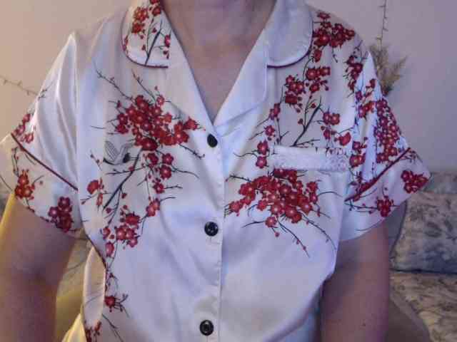 goodSnowQueen webcam