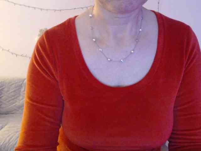 goodSnowQueen webcam