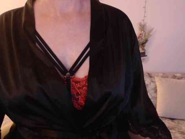 goodSnowQueen webcam