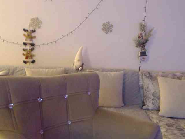 goodSnowQueen goodSnowQueen