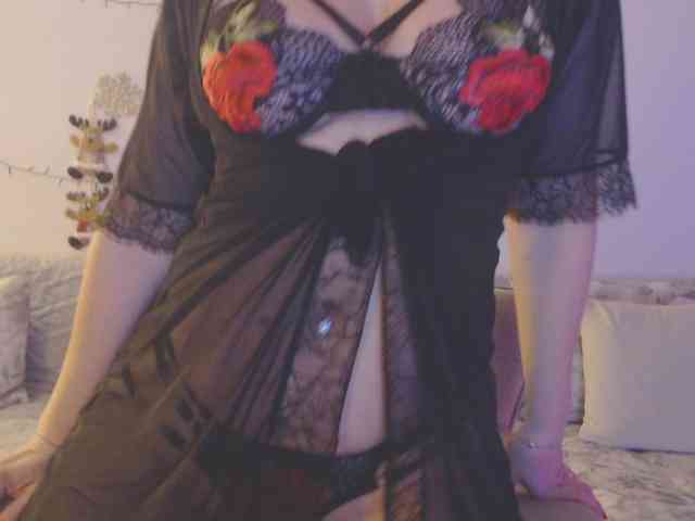 goodSnowQueen webcam