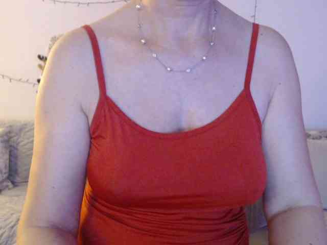 goodSnowQueen webcam