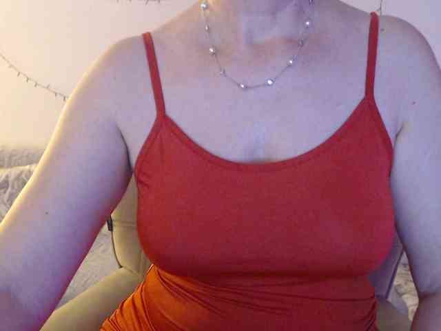 goodSnowQueen webcam