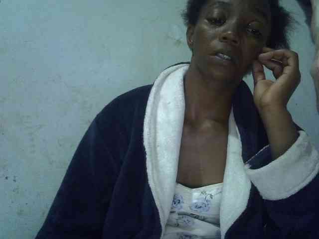 ElianeXhot ElianeXhot