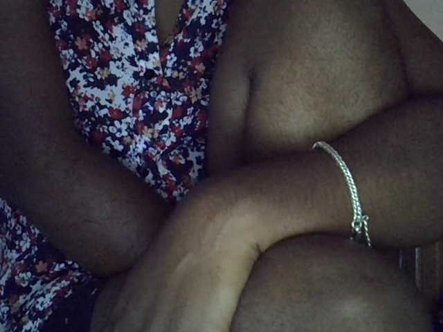 Angelinah75's BongaCams show and profile