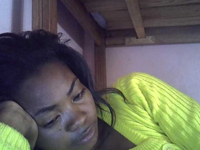 Angelinah75's BongaCams show and profile