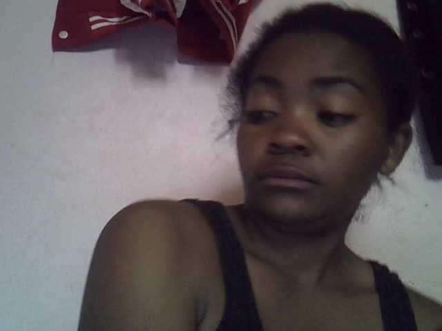 Angelinah75's BongaCams show and profile