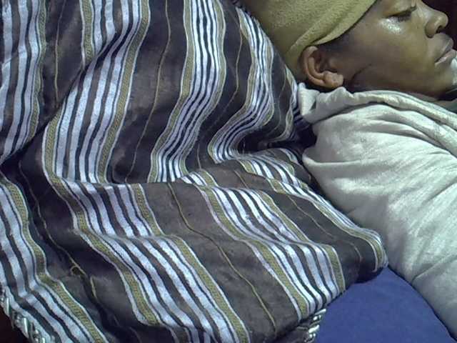 Angelinah75's BongaCams show and profile