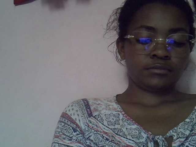 Angelinah75's BongaCams show and profile