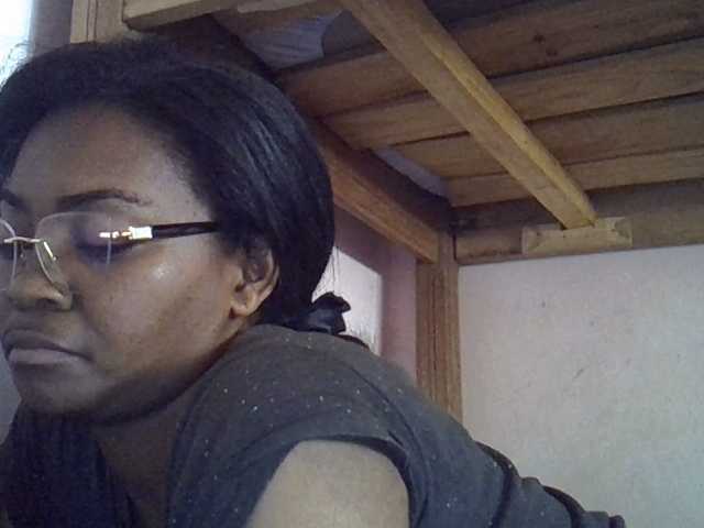 Angelinah75's BongaCams show and profile