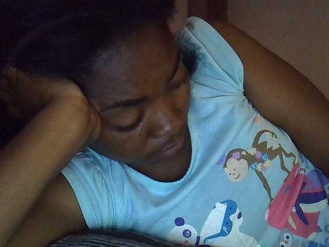 Angelinah75's BongaCams show and profile