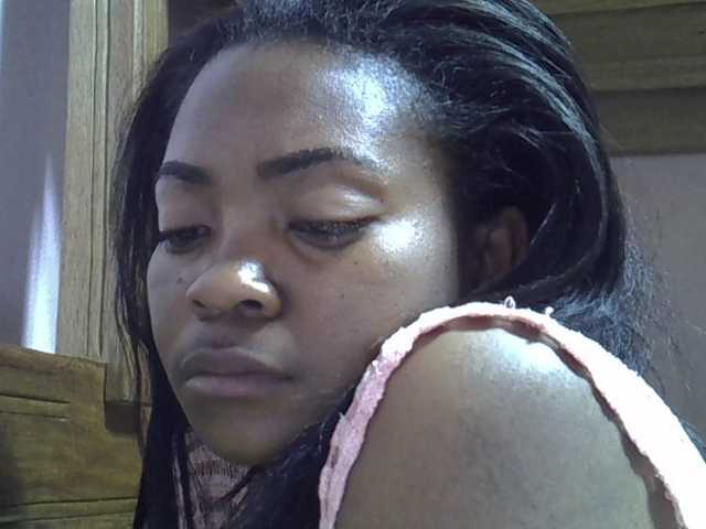 Angelinah75's BongaCams show and profile