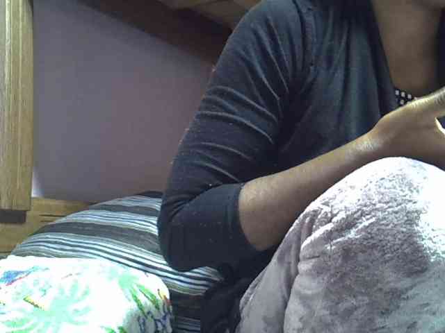 Angelinah75 webcam