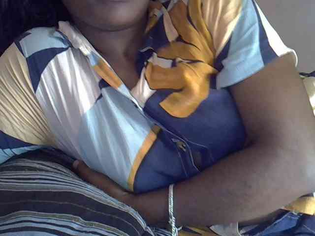 Angelinah75 Live Webcam on BongaCams