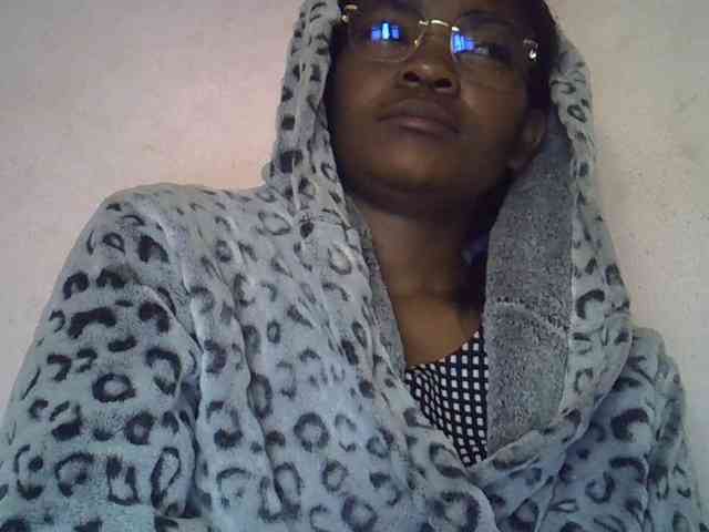 Angelinah75 Live Webcam on BongaCams