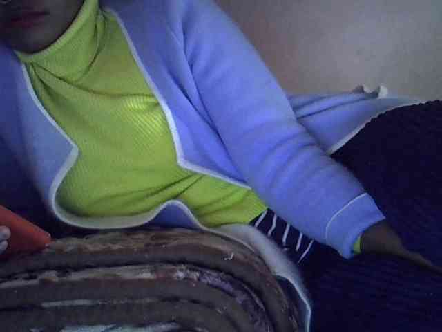 Angelinah75 webcam