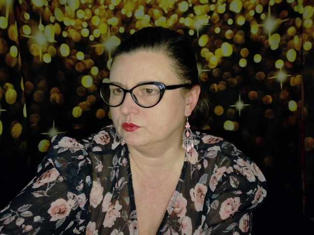 Yanikkka's BongaCams show and profile