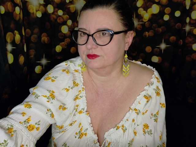 Yanikkka's BongaCams show and profile