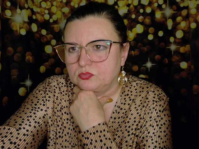 Yanikkka's BongaCams show and profile