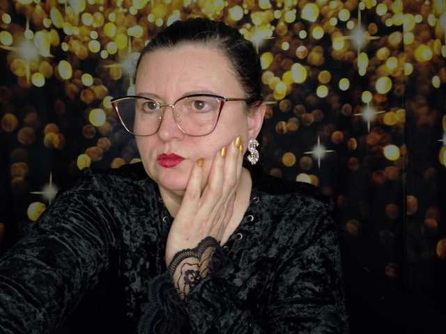 Yanikkka's BongaCams show and profile