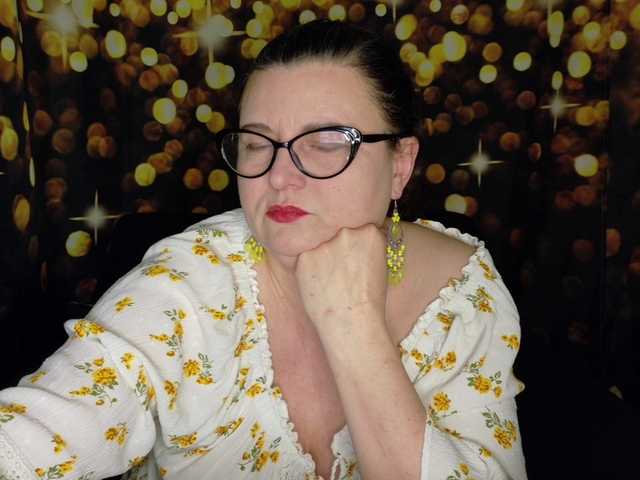 Yanikkka's BongaCams show and profile