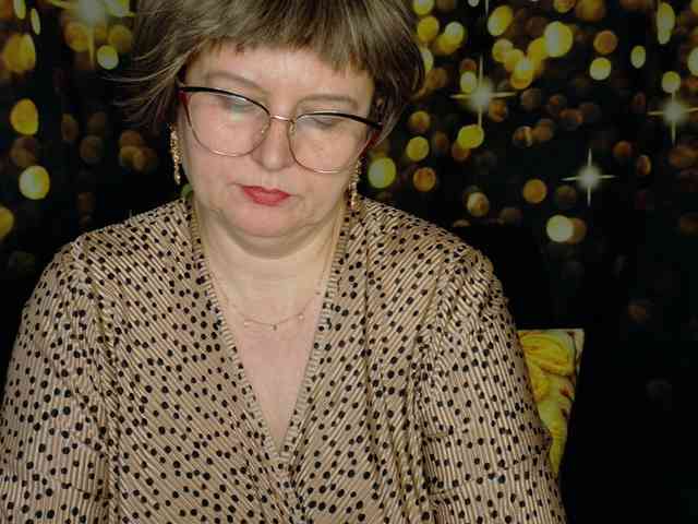 Golden_Lady webcam
