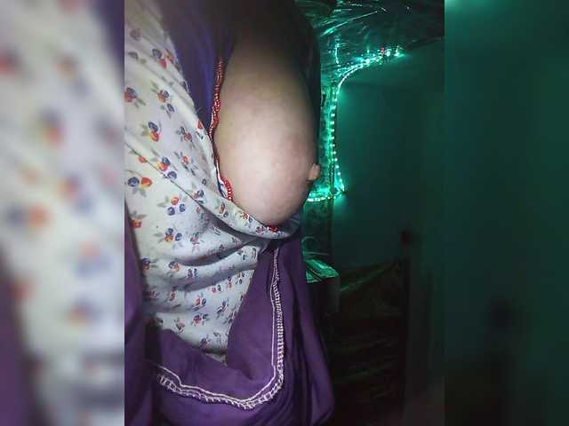 lady-Nicol's BongaCams show and profile