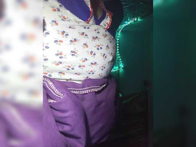 lady-Nicol's BongaCams show and profile