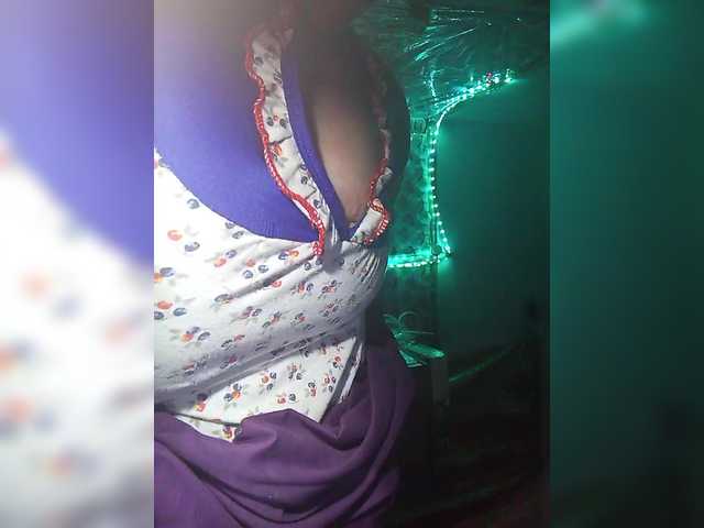 lady-Nicol's BongaCams show and profile