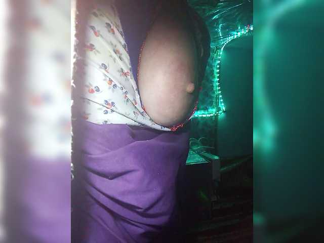 lady-Nicol's BongaCams show and profile