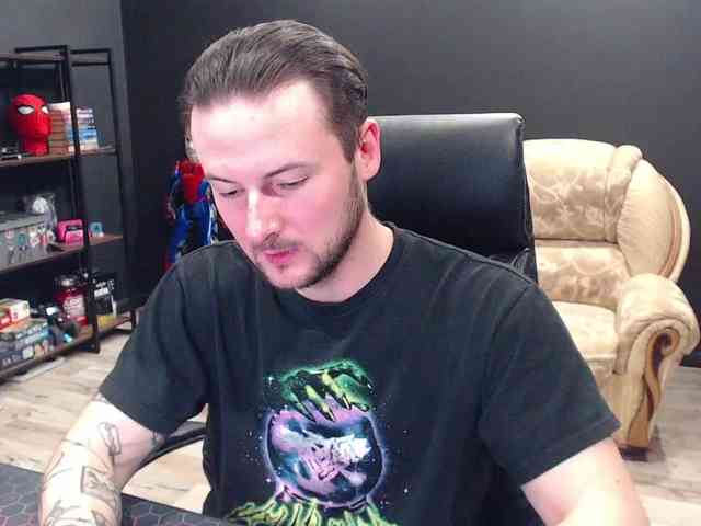 MihasikD Live Webcam on BongaCams