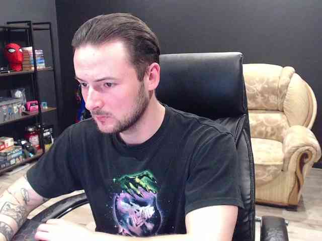 MihasikD Live Webcam on BongaCams