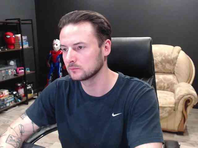 MihasikD Live Webcam on BongaCams