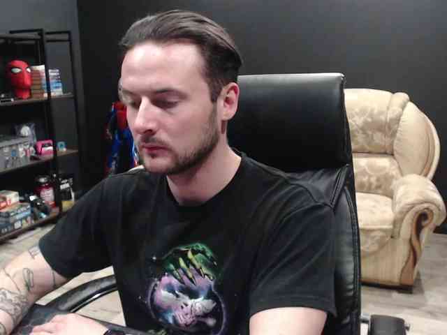 MihasikD Live Webcam on BongaCams