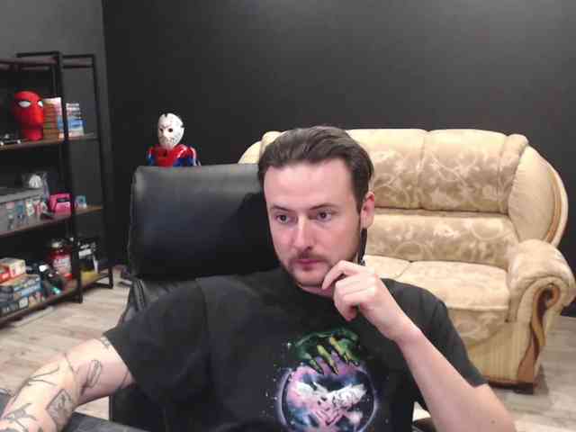 MihasikD Live Webcam on BongaCams