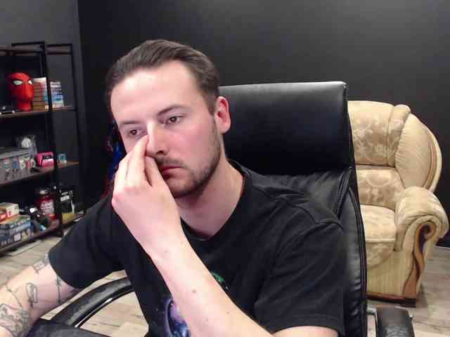 MihasikD Live Webcam on BongaCams