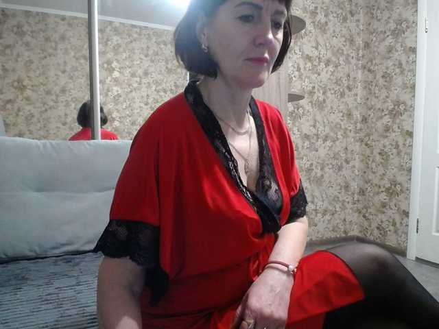 TinaaHott's BongaCams show and profile