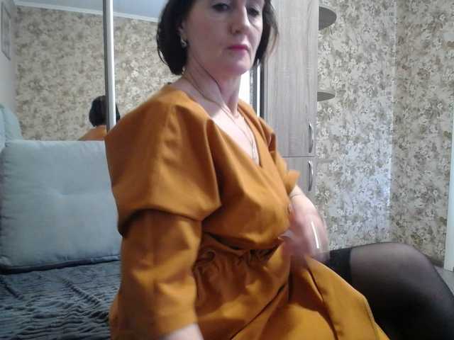 TinaaHott's BongaCams show and profile