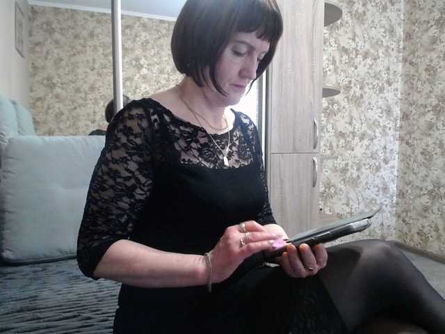 TinaaHott's BongaCams show and profile