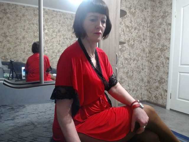 TinaaHott's BongaCams show and profile