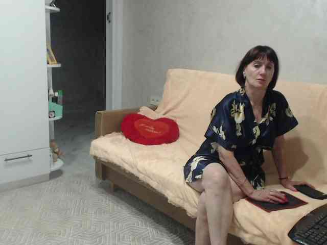 TinaaHott webcam