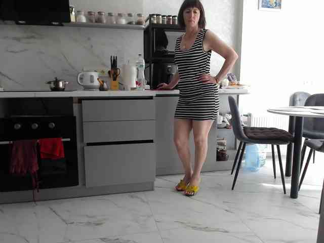 TinaaHott webcam
