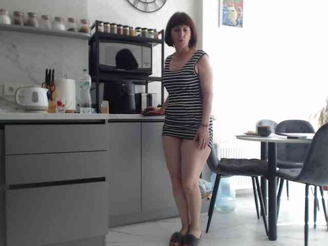 TinaaHott webcam