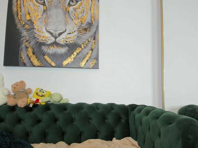 SweetPrya's BongaCams show and profile