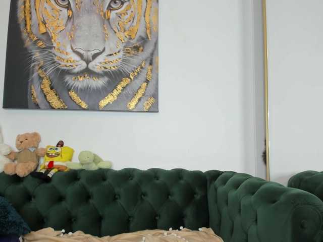 SweetPrya's BongaCams show and profile